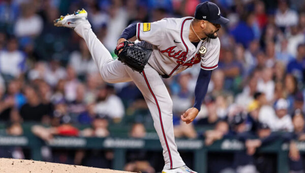 Braves go for sweep in Houston behind Martin Perez