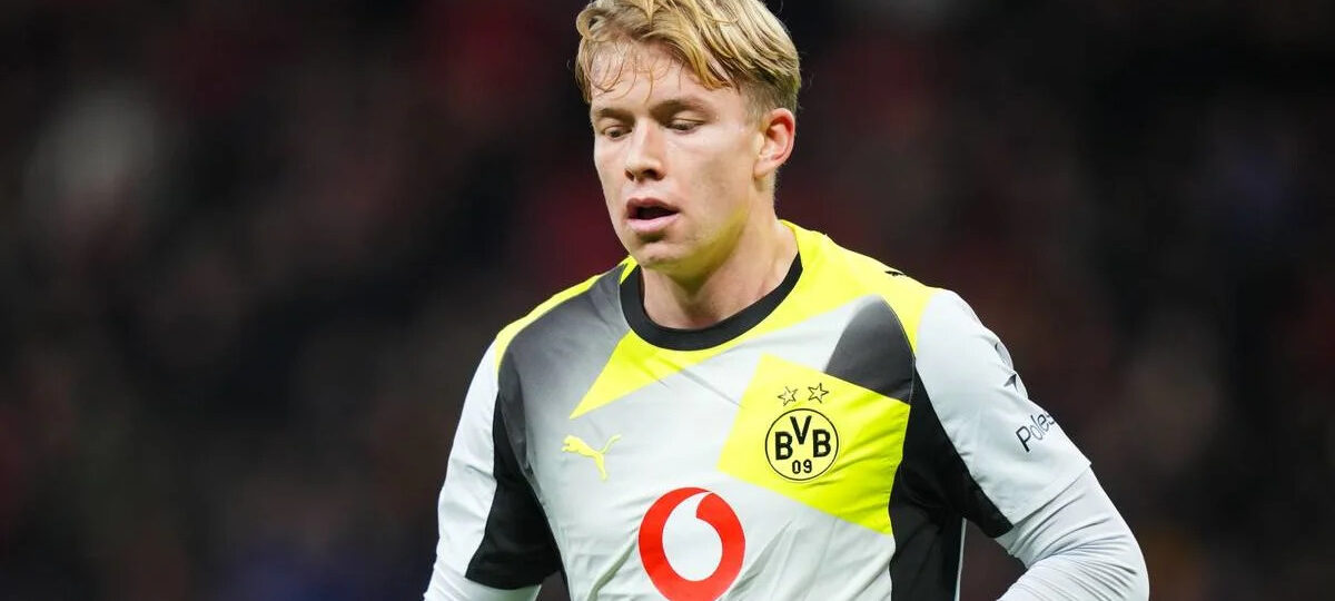 Red-hot Swedish ace wanted by Man United opens up on his future