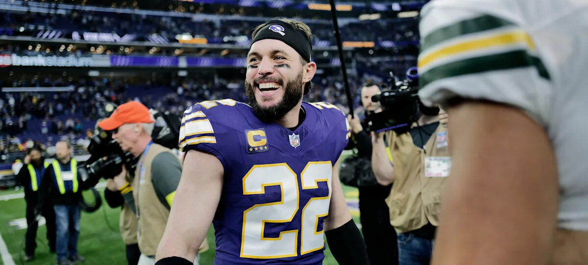 Vikings reportedly bring back Harrison Smith for 15th season on 1-year, $12.3 million deal
