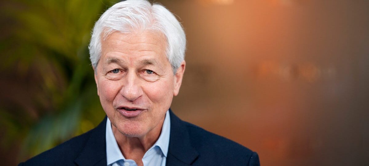 Jamie Dimon and AT&T CEO John Stankey shared 4 tips for crushing your career