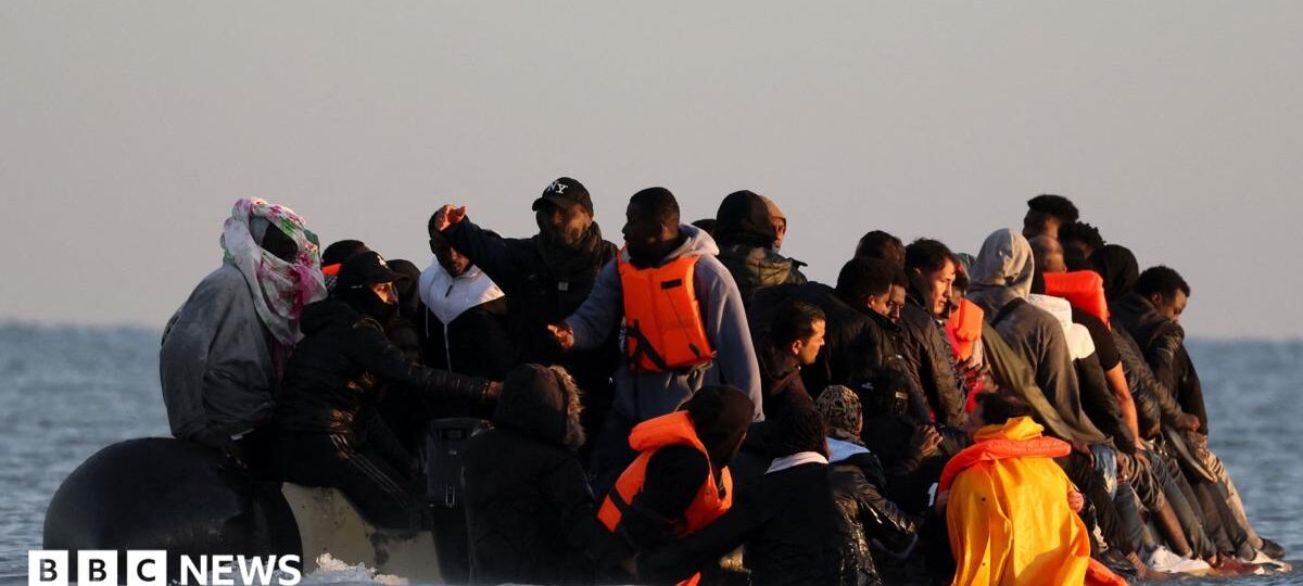 Protesters block roads in Portsmouth as 140 migrants rescued