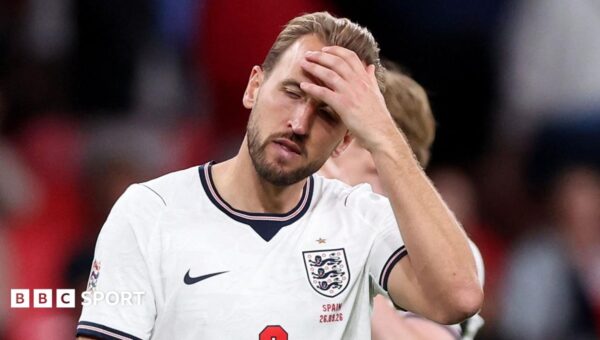 England embrace the chaos – but control also needed to win big prizes