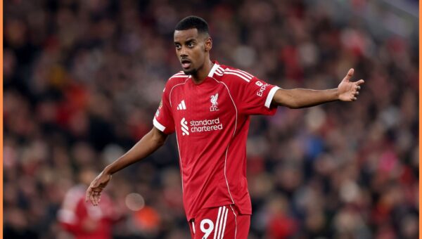 “He looks fit” – Liverpool star tipped to score at least 20 goals this season by club legend