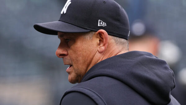 Yankees’ Aaron Boone furious after ejection & he has reason to be upset