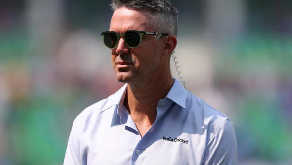 Kevin Pietersen handed shock coaching role with England team