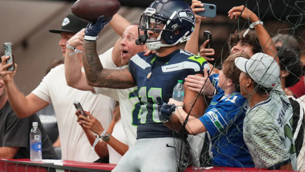 Jaxson Smith-Njigba goes off in Week 2