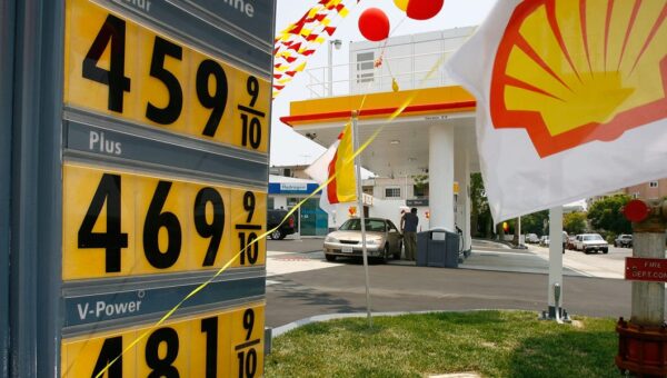 This will be the most expensive Labor Day ever for gas. Here are the 10 states with the highest fuel prices — and 10 with the lowest.