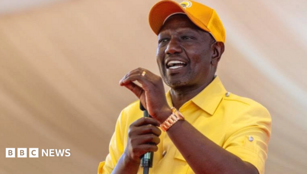 Kenyan president orders crackdown on foreigners operating small businesses