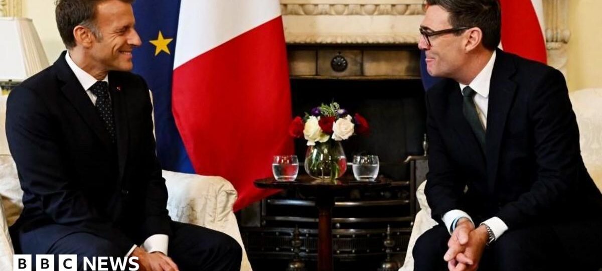 Andy Burnham praises UK-EU ties in meeting with Emmanuel Macron