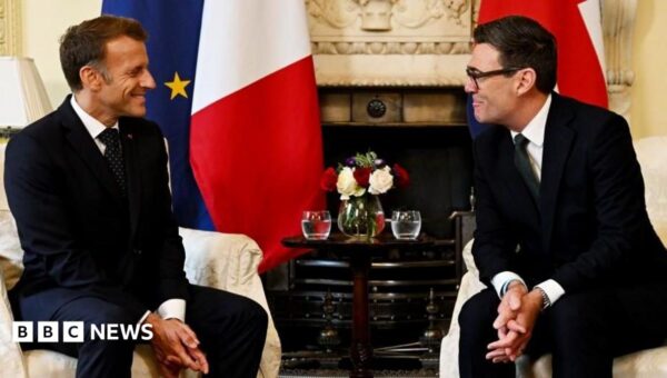 Andy Burnham praises UK-EU ties in meeting with Emmanuel Macron
