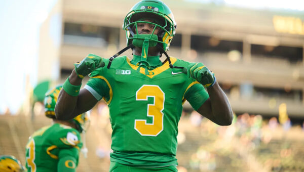 Dan Lanning offers injury update on Oregon WR Jeremiah McClellan