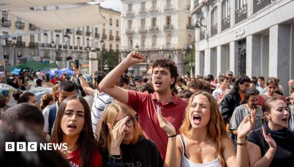 Spain announces new housing measures after protests over 87-year-old woman’s eviction
