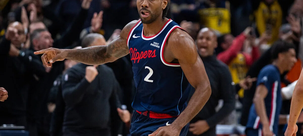 Clippers Accused Of Holding Up Raptors Trade To Spite Kawhi Leonard