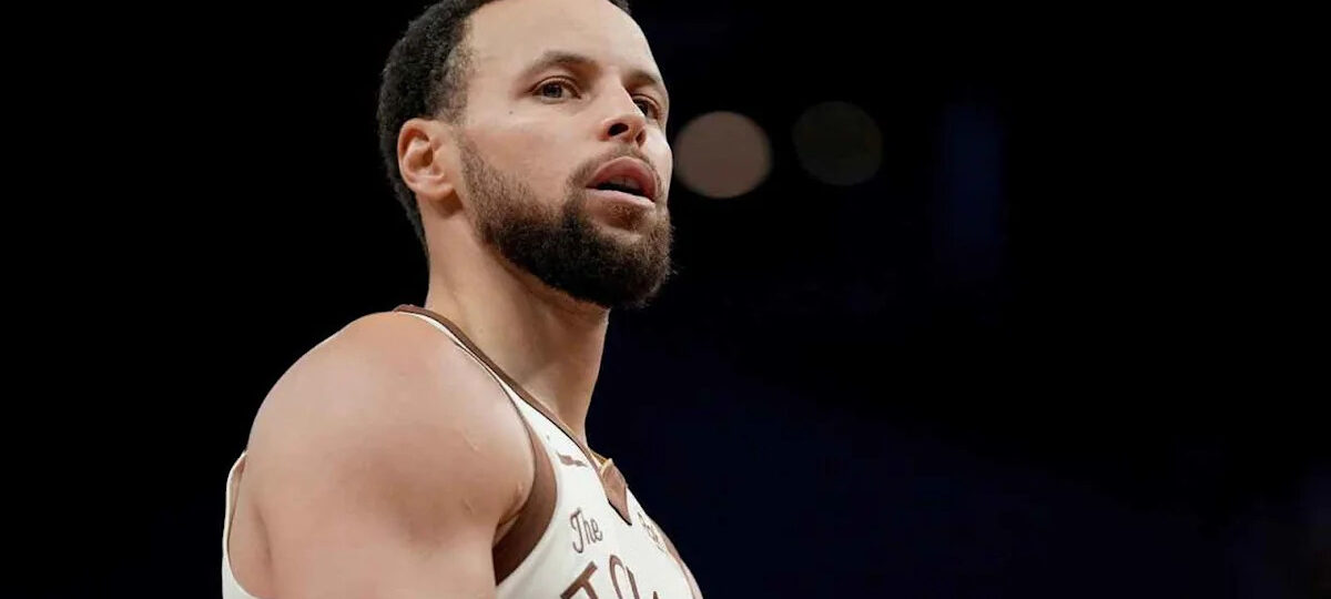 Warriors news: Former NBA head coach drops Stephen Curry reality check on Dubs' closing championship window