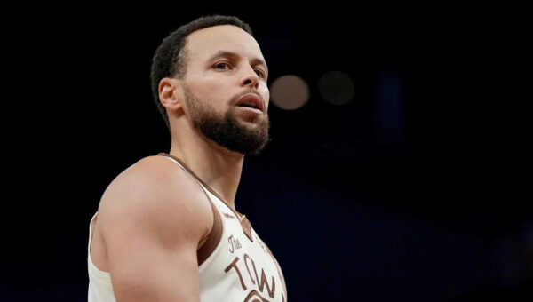 Warriors news: Former NBA head coach drops Stephen Curry reality check on Dubs' closing championship window