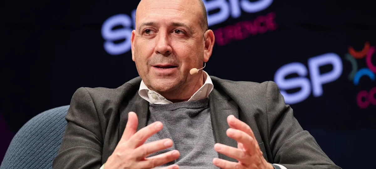 Leverkusen CEO Carro: 'We're fighting against Infantino'