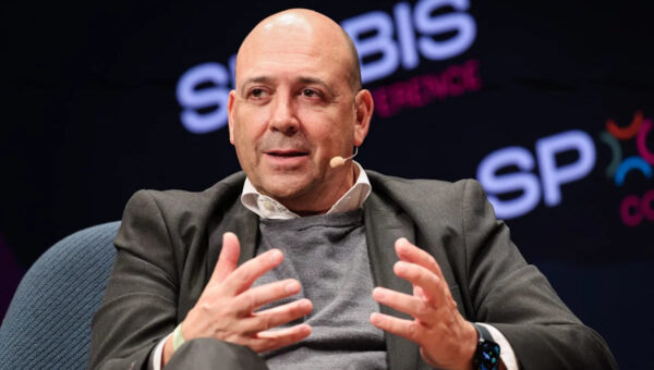 Leverkusen CEO Carro: ‘We’re fighting against Infantino’
