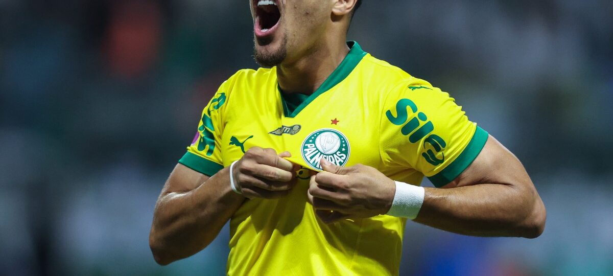 Chelsea, Manchester United and Tottenham monitor €60m-rated South American striker