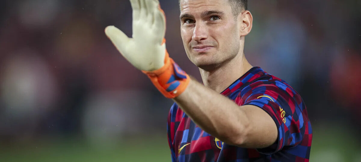 ‘We needed a change’ – Hansi Flick explains starting Dominik Livaković over Wojciech Szczęsny for Barcelona vs Sevilla