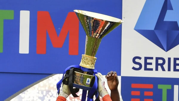 Simone Braglia tips Juventus to win a trophy this season