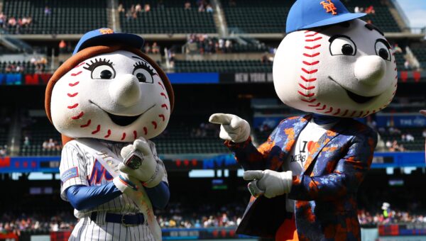 Mets Morning News: Jonah Tong’s time to shine, Soto and Mrs. Met honored