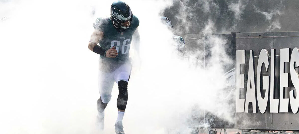 Eagles news: Zach Ertz’s ‘honored’ reaction to Philly reunion will have fans hyped