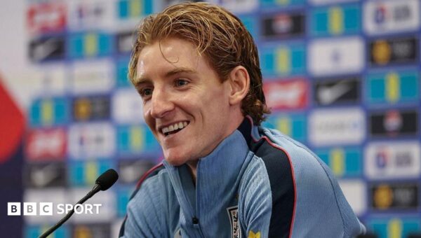England should stop trying to replicate Spain – Gordon