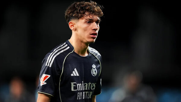 Real Madrid decide 19-year-old first-team midfielder will play for Castilla after lengthy knee injury