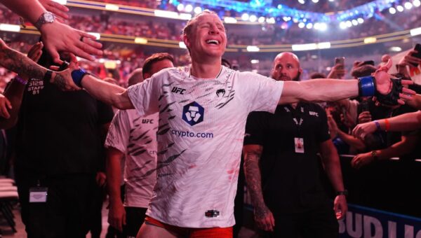 I’m a UFC fighter and dad of twins. Having a family makes my career harder.