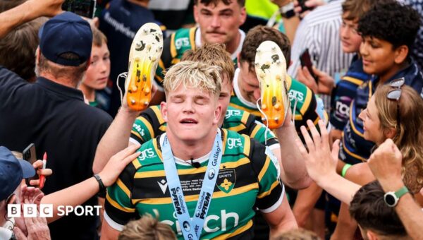 ‘He’s an idiot, but he’s our idiot’ – Saints fans on Pollock contract stand-off