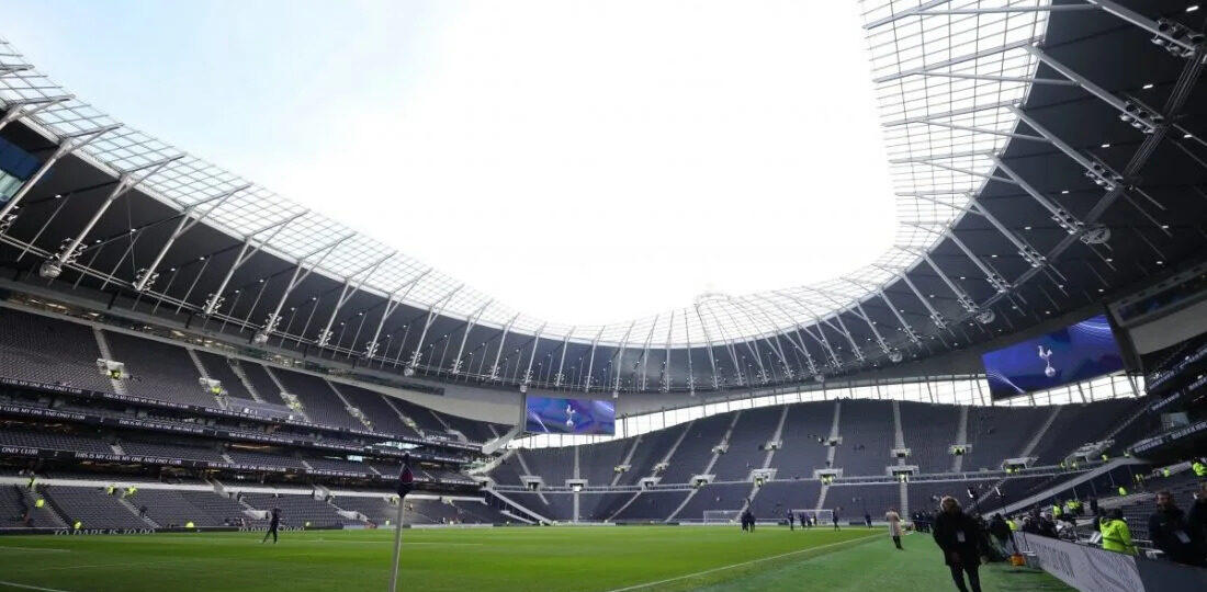 Spurs forward Pierre signs first professional deal