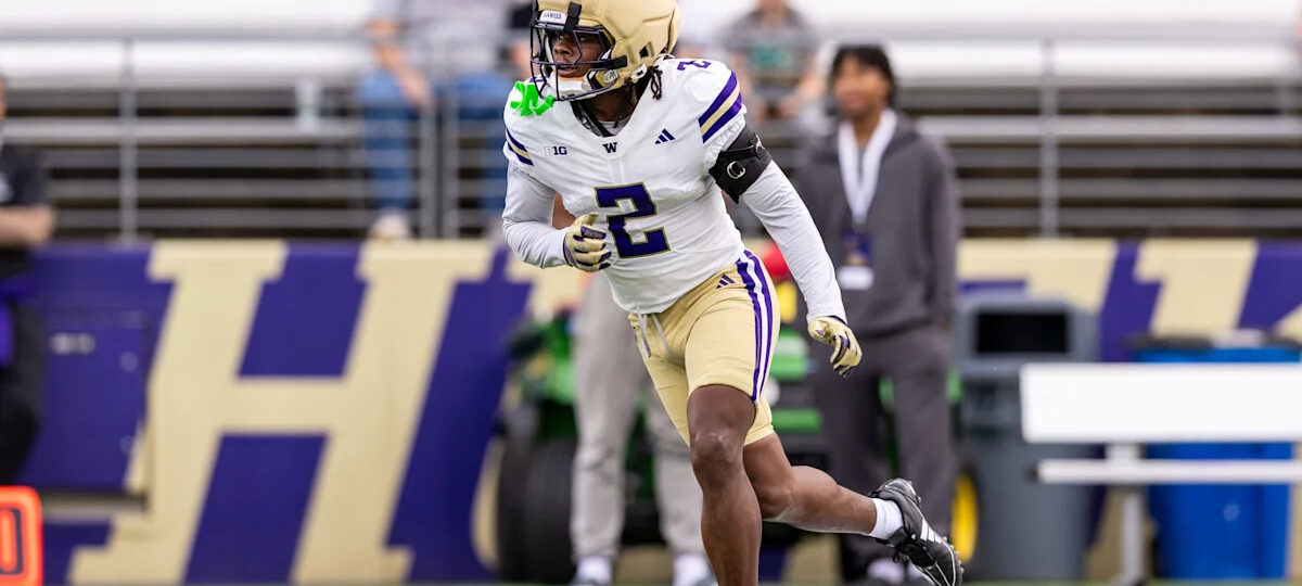 Rahshawn Clark Returns Kicks, Doesn't Play Defense vs. Minnesota
