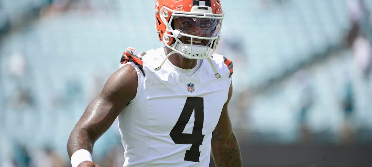 It took 3 passes for Deshaun Watson to embarrass himself vs. Jaguars