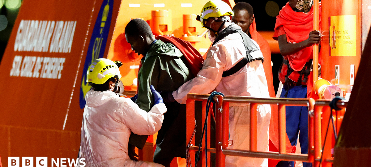 More than 80 migrants feared dead after boat rescued off Canary Islands
