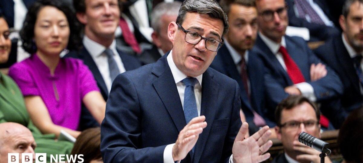 Burnham pressed on economy at first PMQs as UK borrowing costs rise