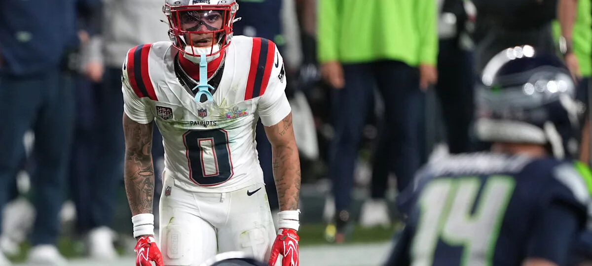Is Patriots CB Christian Gonzalez playing today?