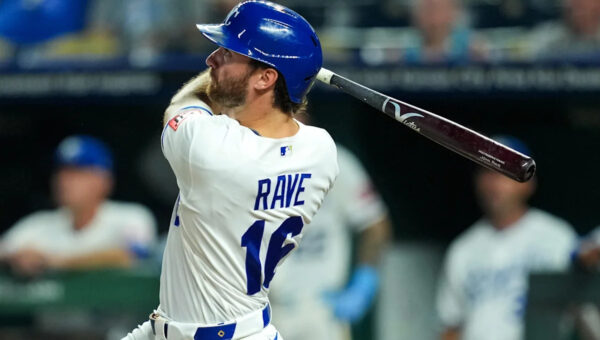 Royals postpone the inevitable, but the inevitable still came