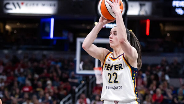 Caitlin Clark Draws Major Doubt Over Starting Spot as Team USA World Cup Nears