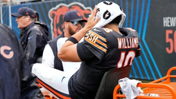 Cowboys beat Commanders, Vikings down Bears as star QBs injured