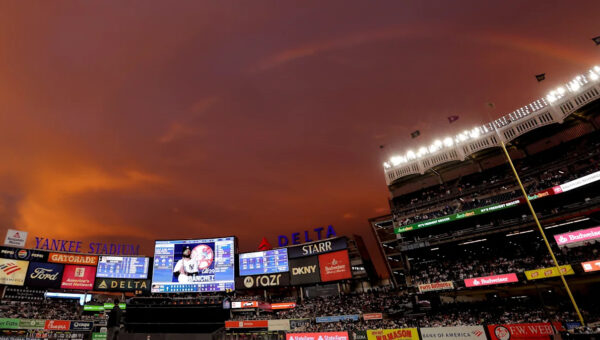 Yankees move up start time of Sunday's regular season finale