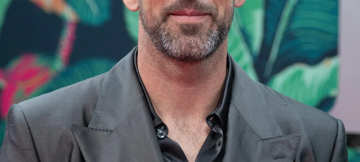 The Biggest Change In Aaron Rodgers’ Brother’s Commentary Isn’t What He Said About Football