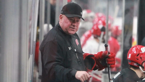 Wisconsin hockey falls outside top five in preseason USCHO Men’s Poll