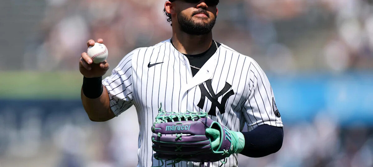 Yankees Fans Call for Jasson Dominguez Decision After Brutal Error Against Padres