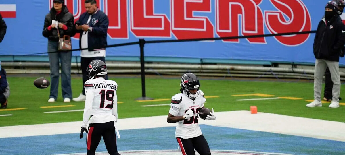Tennessee Titans fans claim to embrace Luv Ya Blue, but they hated Oilers name. Here are receipts.