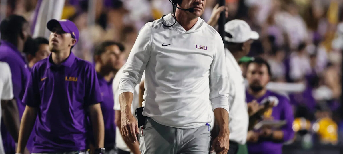 LSU cracks Top 10, Oregon slips and Wolverines fall out of AP Top 25 after second-chance Hail Mary