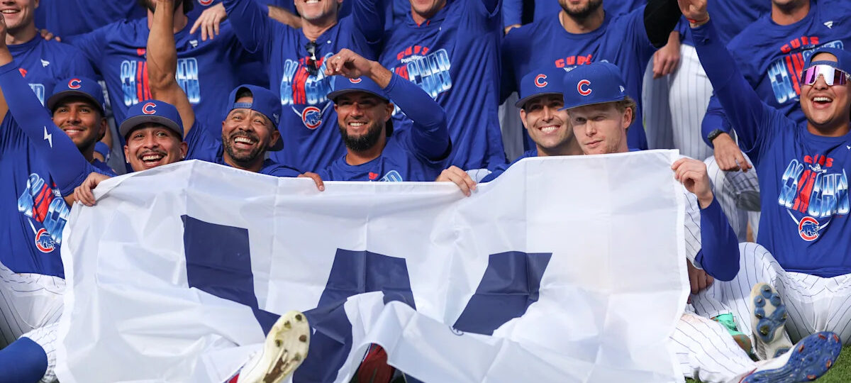 Chicago Cubs clinch second straight MLB playoff berth with win over Marlins