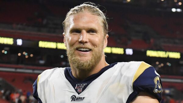 Did Clay Matthews Get Plastic Surgery? What to Know About Viral Face Photos