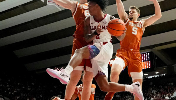 Why Alabama basketball alum Houston Mallette expects 'big year' for Aden Holloway