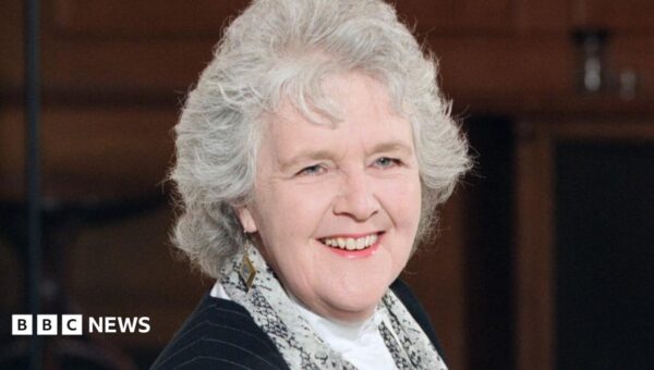 Tenko and Doc Martin actress Stephanie Cole dies aged 84