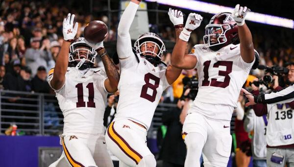 Gophers beat Washington 27-24